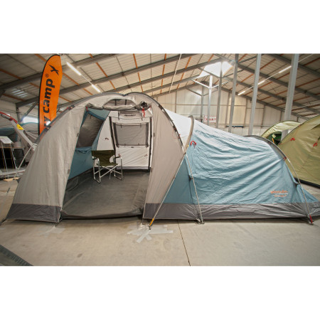 Pinguin Omega 4 4 személyes sátor előtérrel